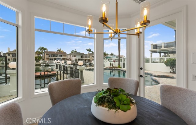 16201 Santa Barbara Lane, Huntington Beach CA: https://media.crmls.org/medias/baed2347-7fab-40c0-941e-cb78469fa833.jpg