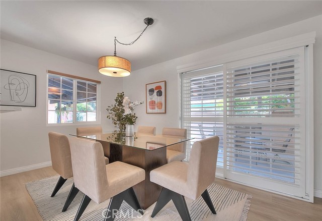 5221 Farago Avenue, Temple City CA: https://media.crmls.org/medias/baee415f-0cd2-4cac-833c-b481e75a63f3.jpg