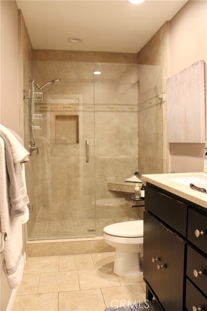 Detail Gallery Image 9 of 29 For 1532 S Dallas Dr, Anaheim,  CA 92804 - 3 Beds | 2/1 Baths