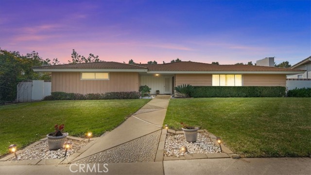 Front Image Thumbnail for CRCV26013178