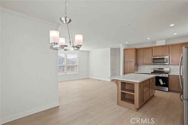 Detail Gallery Image 8 of 39 For 3050 Ball Rd #132,  Anaheim,  CA 92804 - 3 Beds | 2 Baths