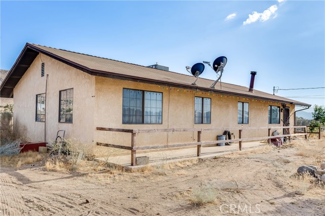 Detail Gallery Image 15 of 18 For 22831 Ocotillo Way, Apple Valley,  CA 92308 - 4 Beds | 2 Baths