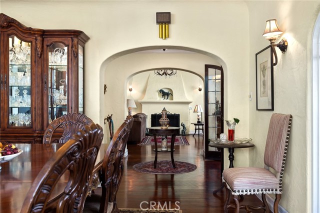 Detail Gallery Image 17 of 53 For 4202 University, Riverside,  CA 92501 - 4 Beds | 3 Baths