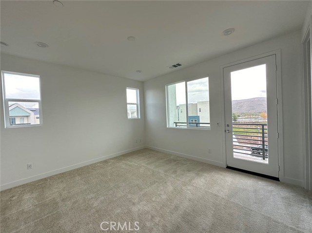 Detail Gallery Image 5 of 26 For 206 Sash, Irvine,  CA 92618 - 4 Beds | 3/1 Baths