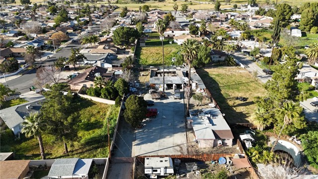 Detail Gallery Image 11 of 11 For 1918 E Oakland, Hemet,  CA 92544 - 2 Beds | 3 Baths