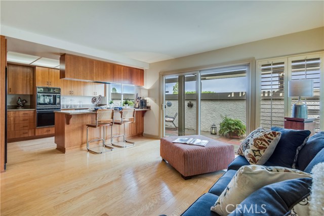 93 Cypress Way, Rolling Hills Estates, California 90274, 3 Bedrooms Bedrooms, ,2 BathroomsBathrooms,Residential,Sold,Cypress,PV17014762