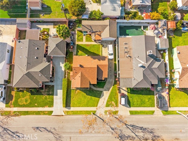 803 N Grandee, Compton CA: https://media.crmls.org/medias/baf2d99c-e04c-4373-83b4-cf0ed6b675f6.jpg