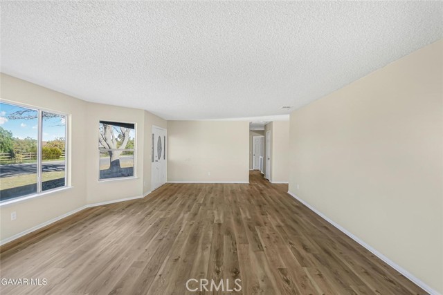 Detail Gallery Image 7 of 44 For 37324 97th Street East, Littlerock,  CA 93543 - 3 Beds | 2 Baths