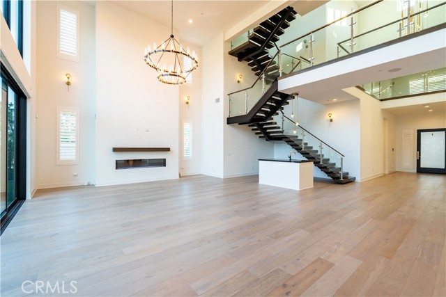 20043 Mersey Lane, Porter Ranch CA: https://media.crmls.org/medias/baf3054f-5491-4fd1-ad34-251ede4ea0dd.jpg
