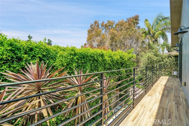 Detail Gallery Image 50 of 75 For 618 6th Ave, Venice,  CA 90291 - 4 Beds | 4 Baths