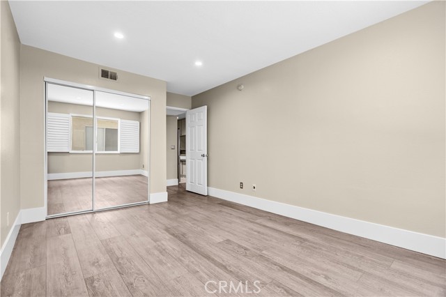 7035 Woodley Avenue, Van Nuys CA: https://media.crmls.org/medias/baf4390b-56c6-4fe6-87b1-233cfad2cbb7.jpg