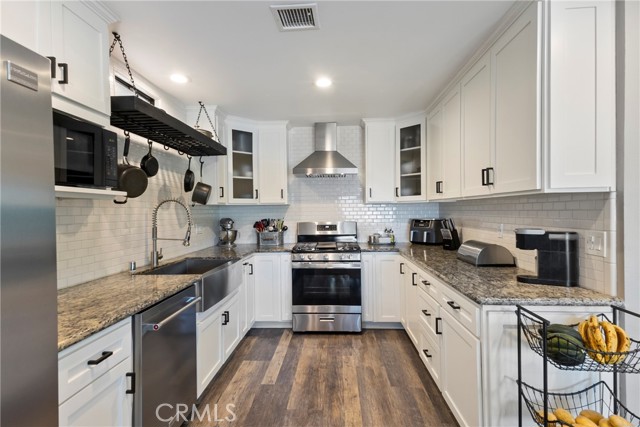 Detail Gallery Image 13 of 42 For 30749 Canwood St, Agoura Hills,  CA 91301 - 3 Beds | 2 Baths