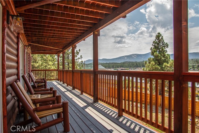 Detail Gallery Image 17 of 39 For 1002 White Mountain, Big Bear City,  CA 92314 - 4 Beds | 3/1 Baths