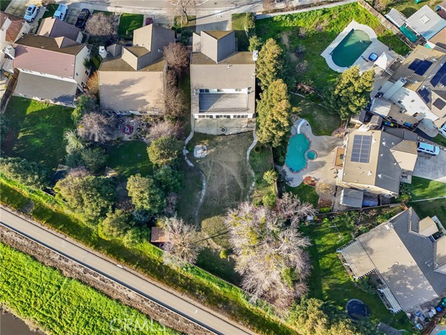 Detail Gallery Image 6 of 47 For 3510 Iron Canyon, Stockton,  CA 95209 - 5 Beds | 3 Baths