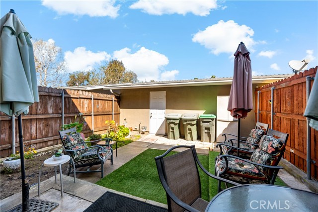 Detail Gallery Image 21 of 39 For 1459 Deauville Pl, Costa Mesa,  CA 92626 - 3 Beds | 2/1 Baths