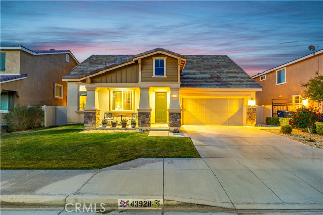 Detail Gallery Image 1 of 54 For 43928 Windrose Pl, Lancaster,  CA 93536 - 4 Beds | 3/1 Baths