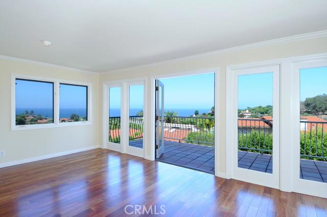 Detail Gallery Image 3 of 17 For 345 Palos Verdes Dr, Palos Verdes Estates,  CA 90274 - 4 Beds | 4 Baths