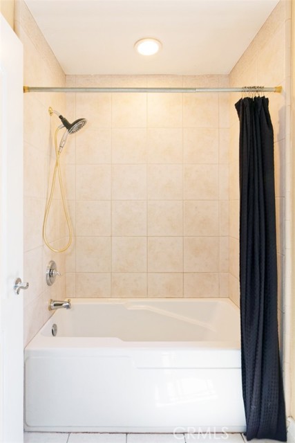 Detail Gallery Image 31 of 45 For 13030 Caspian, Victorville,  CA 92395 - 4 Beds | 3 Baths