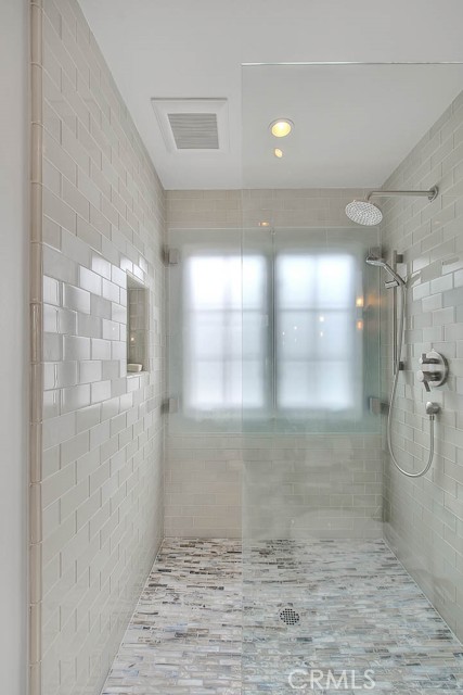 Detail Gallery Image 45 of 59 For 5590 E the Toledo, Long Beach,  CA 90803 - 4 Beds | 4 Baths