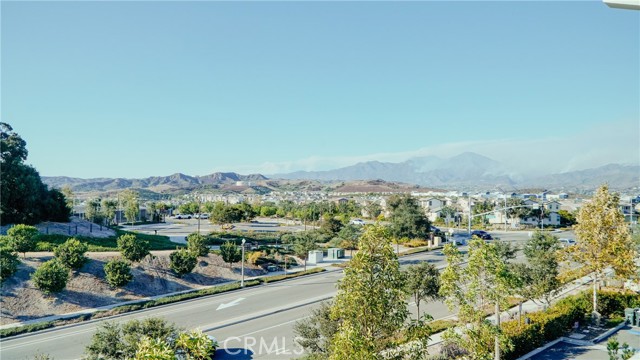 Detail Gallery Image 11 of 17 For 3 Promesa Ave, Rancho Mission Viejo,  CA 92694 - 4 Beds | 3/1 Baths