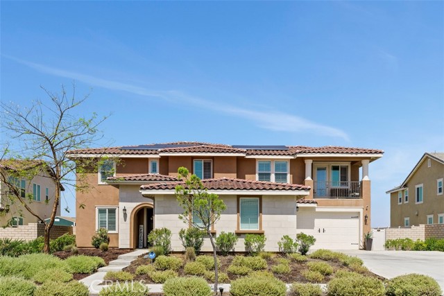 Detail Gallery Image 1 of 44 For 17183 Compass Dr, Riverside,  CA 92503 - 5 Beds | 4/1 Baths