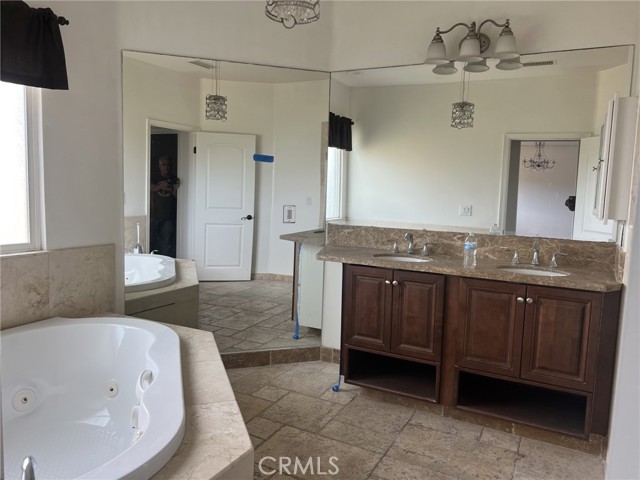 Detail Gallery Image 30 of 43 For 40351 Heirloom Ct, Murrieta,  CA 92562 - 5 Beds | 4/1 Baths