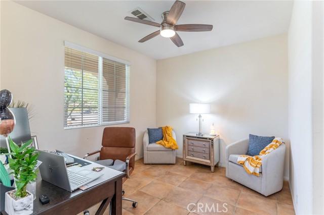 67760 Rio Vista Drive, Cathedral City CA: https://media.crmls.org/medias/bafb0c72-ae25-425e-87c9-f74568453d36.jpg