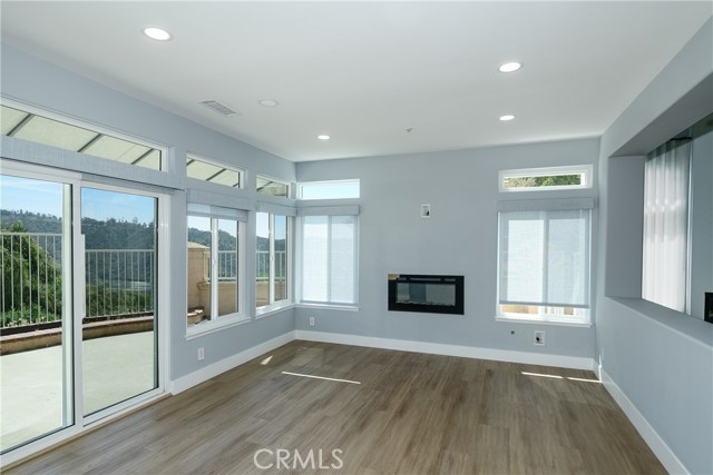 Detail Gallery Image 27 of 59 For 962 Calle Bella, Glendale,  CA 91208 - 4 Beds | 3 Baths