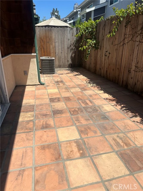 263 E Glenarm Street, Pasadena CA: https://media.crmls.org/medias/bafc066d-5075-44a9-882c-914fba91906f.jpg