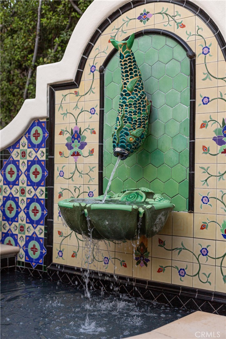 Bafcfc1a E1d1 4e15 9ef3 B9f17b0ce4dc