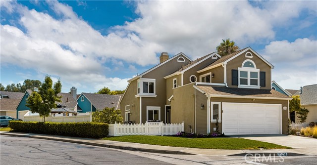 Detail Gallery Image 1 of 58 For 20992 Lacebark Ln, Mission Viejo,  CA 92691 - 3 Beds | 2/1 Baths