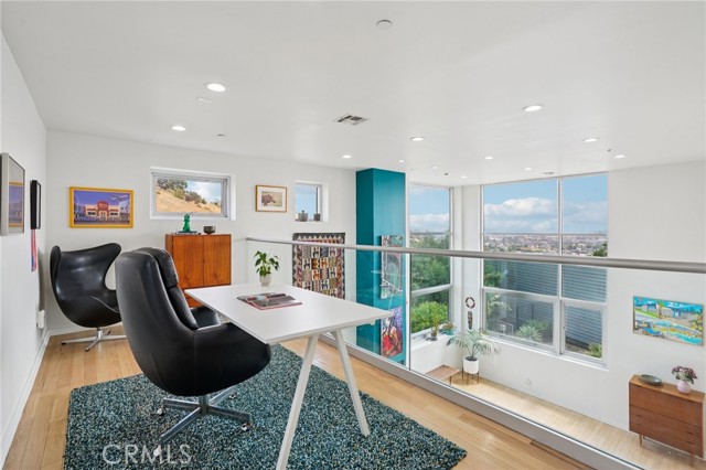 Detail Gallery Image 18 of 45 For 3640 Roseview Ave, Los Angeles,  CA 90065 - 3 Beds | 3 Baths