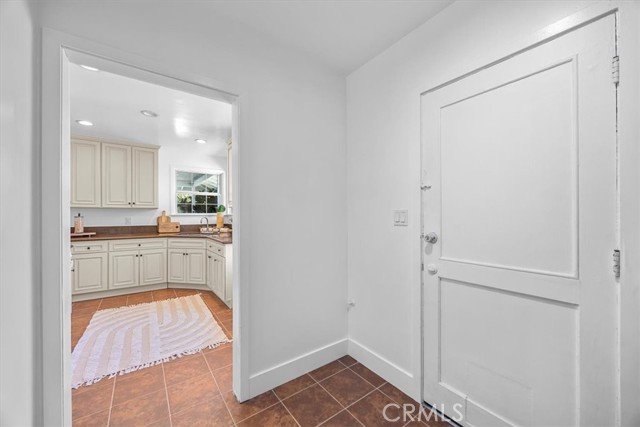 Detail Gallery Image 9 of 25 For 13204 S Wilton Pl, Gardena,  CA 90249 - 3 Beds | 2 Baths