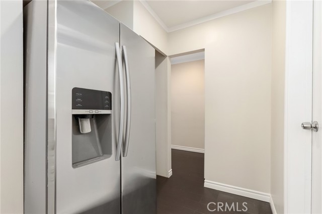 Detail Gallery Image 15 of 41 For 12208 Dunrobin Ave, Downey,  CA 90242 - 3 Beds | 2 Baths