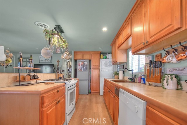 Detail Gallery Image 17 of 49 For 1255 Amethyst St #49,  Mentone,  CA 92359 - 2 Beds | 2 Baths