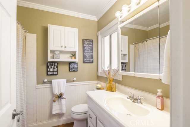 Detail Gallery Image 41 of 56 For 2425 Heather Ave, Long Beach,  CA 90815 - 3 Beds | 3 Baths