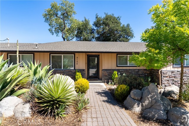 Detail Gallery Image 1 of 25 For 5155 Ardilla Ave, Atascadero,  CA 93422 - 3 Beds | 2 Baths