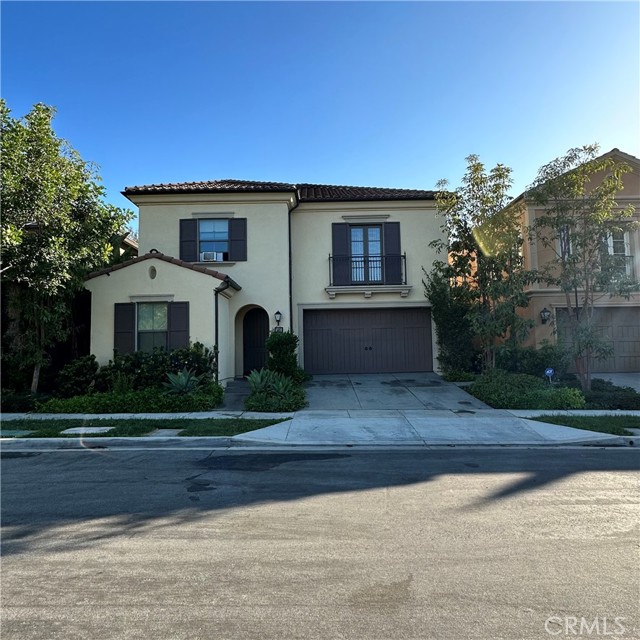 102 crimson oak, Irvine, CA 92620