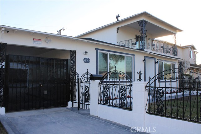 Detail Gallery Image 5 of 69 For 1522 E 123rd, Los Angeles,  CA 90059 - 6 Beds | 5 Baths