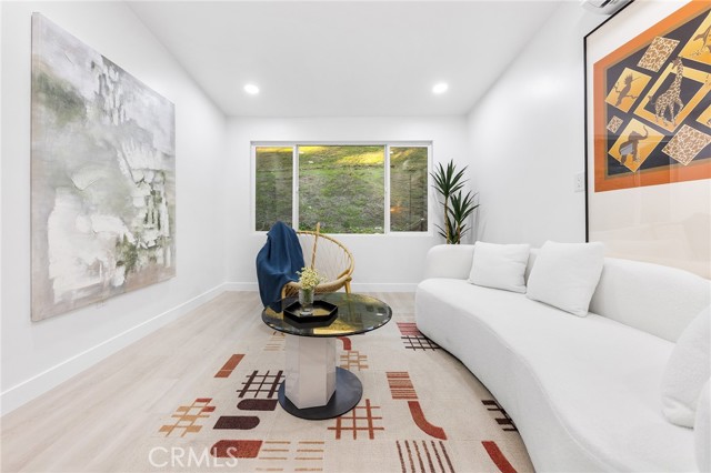 Detail Gallery Image 16 of 41 For 261 Zenith, La Puente,  CA 91744 - 3 Beds | 2 Baths