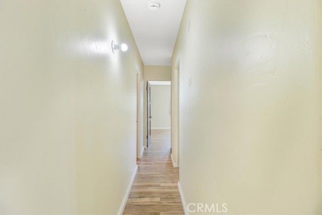 914 W 71st Street, Los Angeles CA: https://media.crmls.org/medias/bb0354c7-4f4e-4454-a197-9edc98127e76.jpg