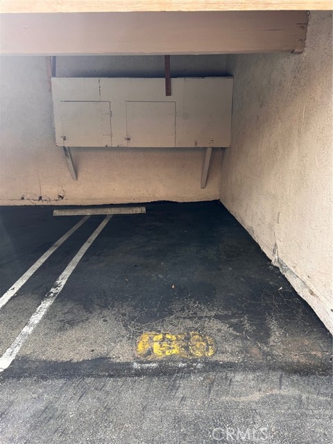 28947 Thousand Oaks Boulevard, Agoura Hills CA: https://media.crmls.org/medias/bb03d00c-6511-4018-9d9f-1b6ee1de0a09.jpg