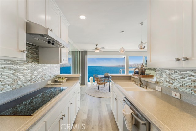 31561 Table Rock Drive # 211, Laguna Beach, California 92651, 2 Bedrooms Bedrooms, ,2 BathroomsBathrooms,Residential,For Sale,31561 Table Rock Drive # 211,CROC24248315