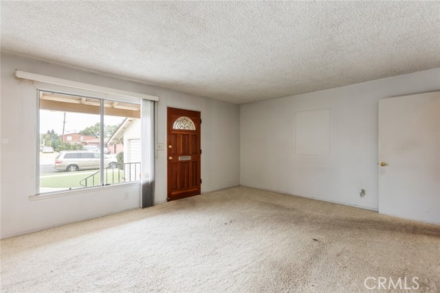 Detail Gallery Image 3 of 34 For 8120 E Woodson Street, Long Beach,  CA 90808 - 3 Beds | 1/1 Baths