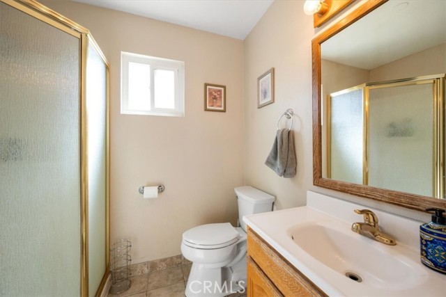 Detail Gallery Image 21 of 33 For 5640 Whispering Oak Way, Paso Robles,  CA 93446 - 4 Beds | 3 Baths