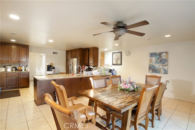 Detail Gallery Image 9 of 32 For 12152 Marbel, Downey,  CA 90242 - 4 Beds | 4 Baths