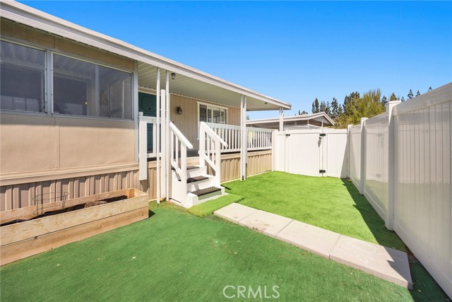 Detail Gallery Image 11 of 28 For 2851 Rolling Hills Dr #260,  Fullerton,  CA 92835 - 3 Beds | 2 Baths