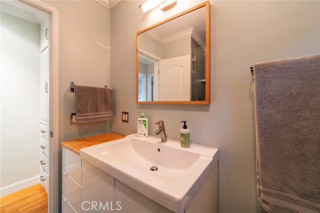 Detail Gallery Image 8 of 38 For 1023 E 1st Street #4,  Long Beach,  CA 90802 - 1 Beds | 1 Baths