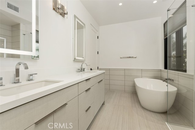 Detail Gallery Image 24 of 44 For 508 Marigold, Corona Del Mar,  CA 92625 - 4 Beds | 4/1 Baths