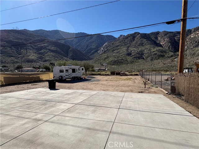 Detail Gallery Image 2 of 14 For 51973 Ida, Cabazon,  CA 92230 - 3 Beds | 2 Baths